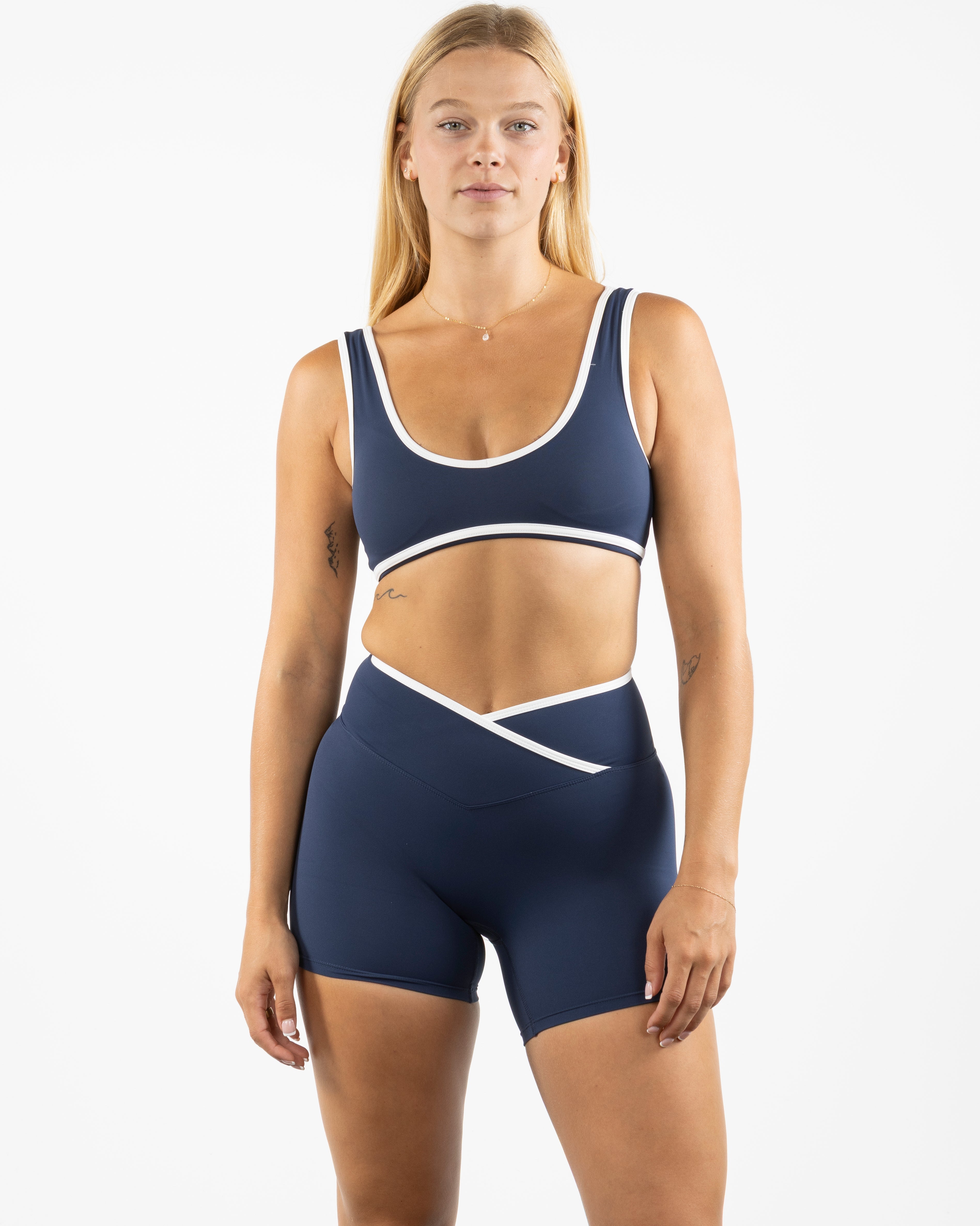 The Refinery Fitness Studio Piped Bra - Navy