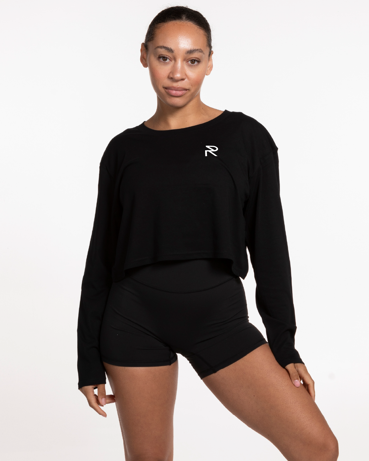 REFORM STUDIOS Core Collection - The Crop Long Sleeve - Black